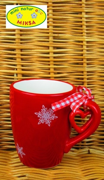 Weihnachtsbecher mit Schneeflocken